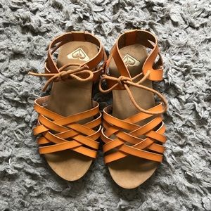 Roxy Sandals ✨✨✨